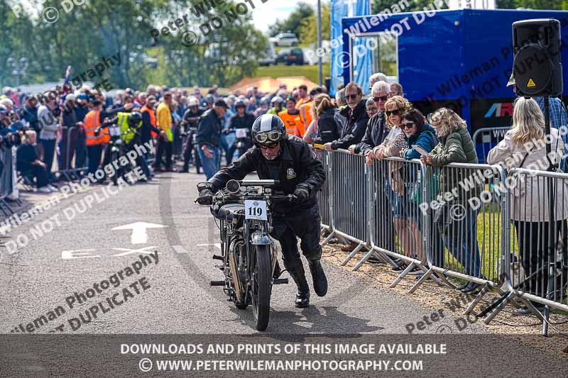 Vintage motorcycle club;eventdigitalimages;no limits trackdays;peter wileman photography;vintage motocycles;vmcc banbury run photographs